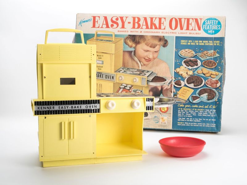 Easy-Bake Oven