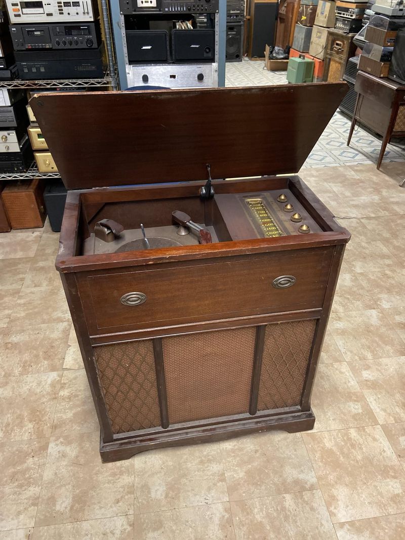 Record Player Console