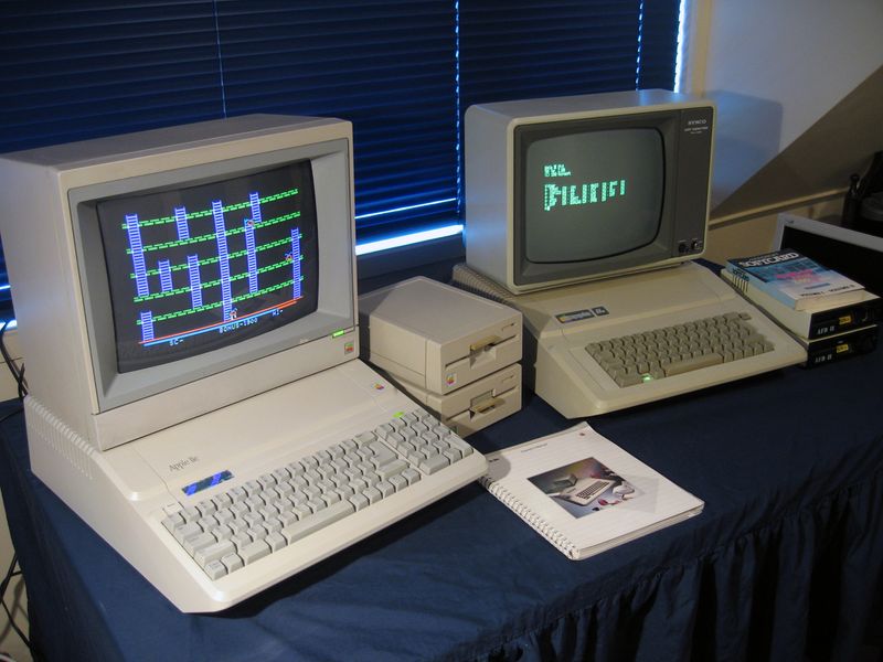 The Apple II Debut