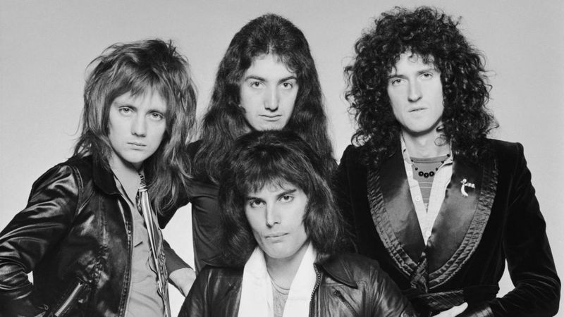 What was Queen's famous stadium anthem?