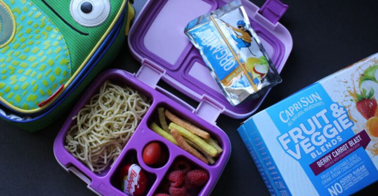 11 Things Every 70s Kid Had in Their Lunchbox