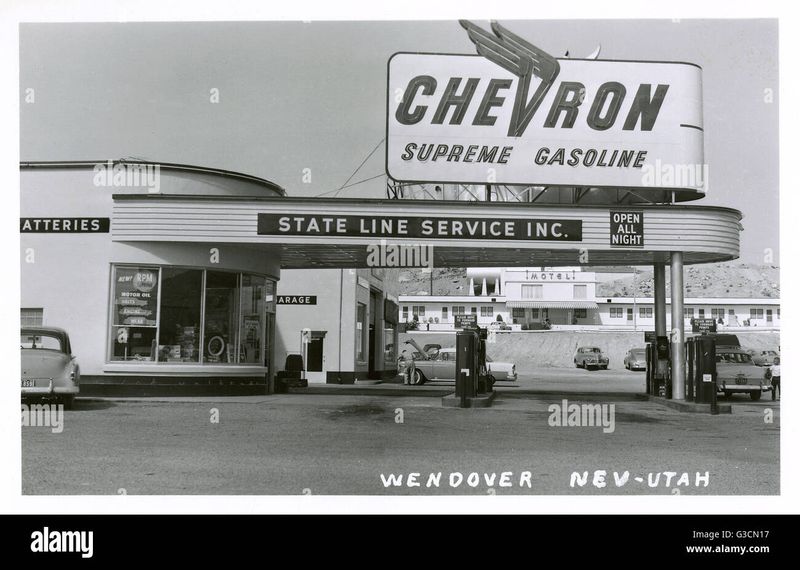 1950s Chevron station