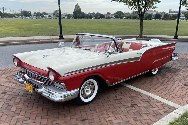 1957 Ford Skyliner Retractable Hardtop