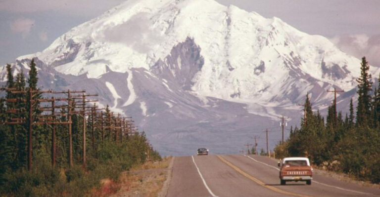 50 Fascinating Snapshots of U.S. States That Show Life in the 1970s for Every State