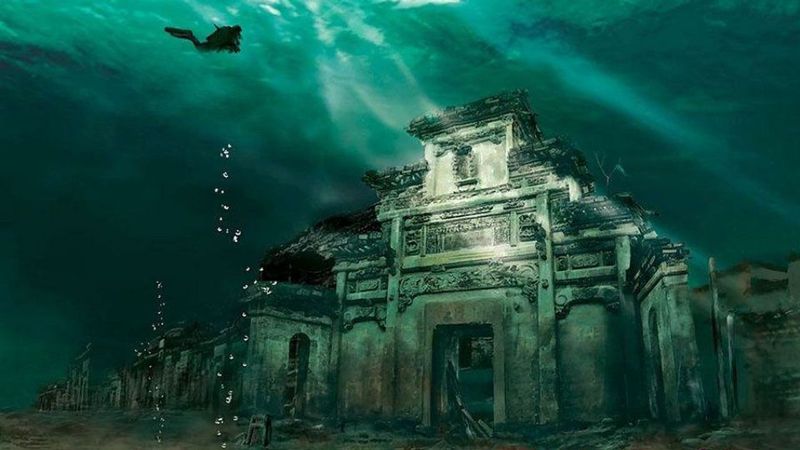 A Lost City Beneath a Lake (China)