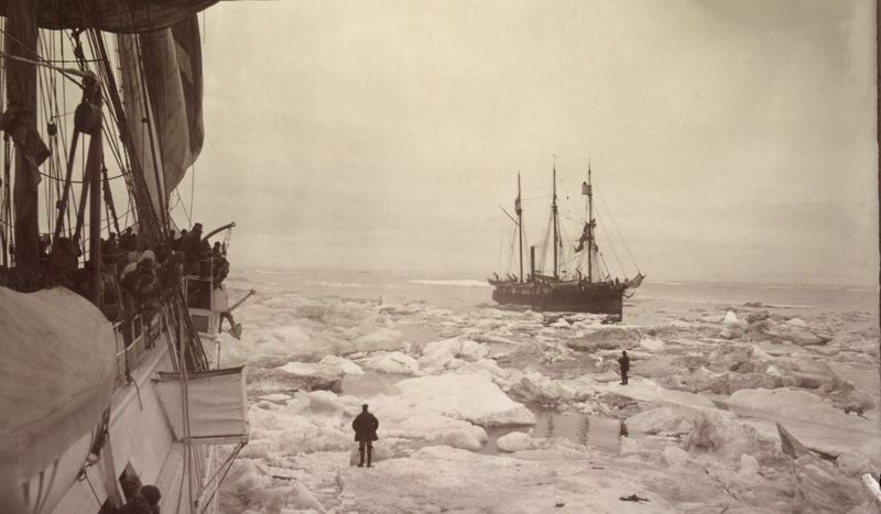 Barrow Whaling Crew, 1897