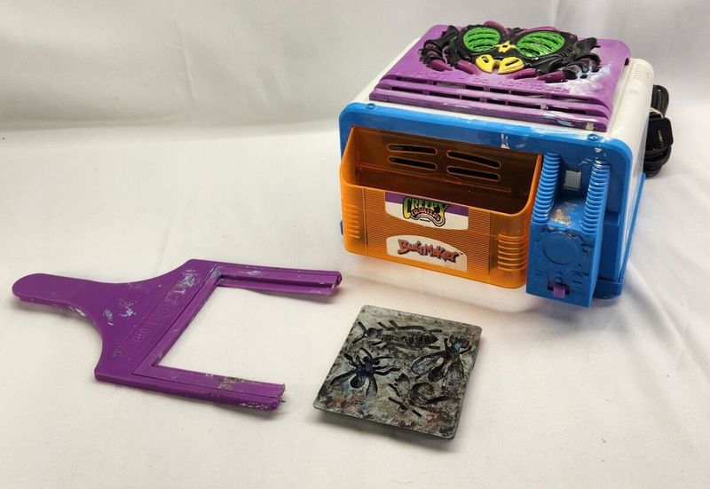 Creepy Crawlers Oven