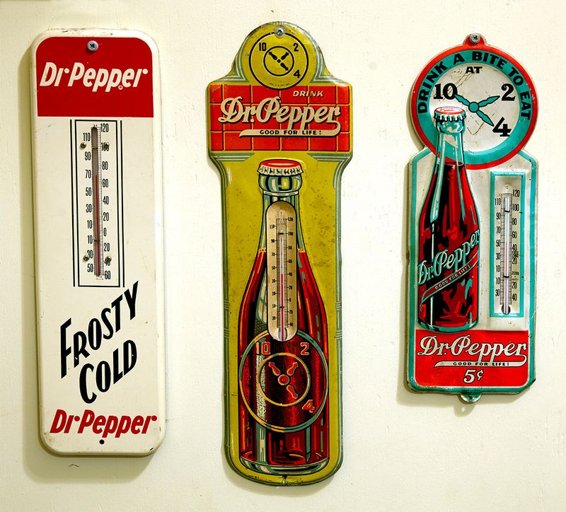 Dr Pepper Thermometer Signs