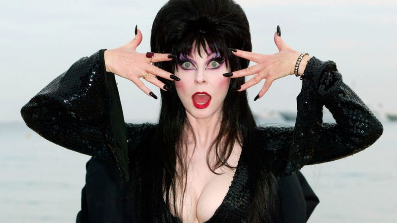 Elvira, Mistress of the Dark (Cassandra Peterson)