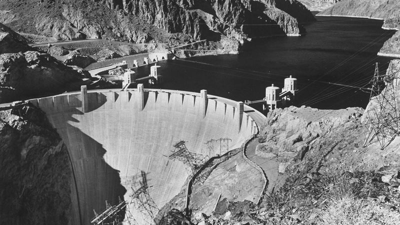 Hoover Dam, 1935