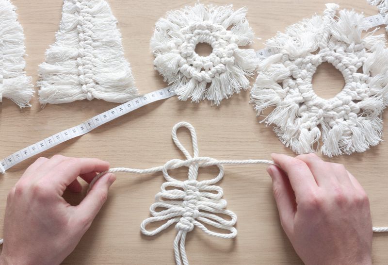 Macramé Crafting