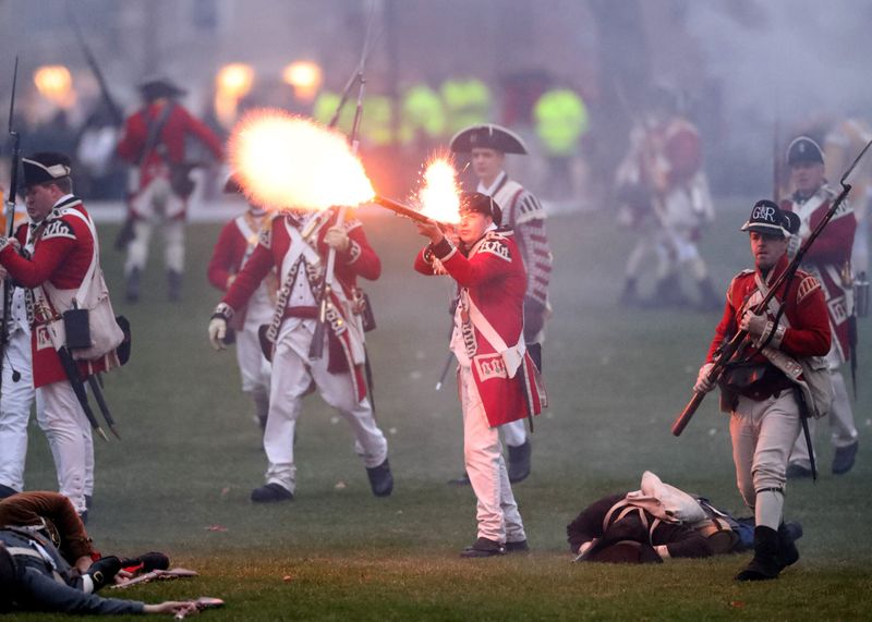 Massachusetts: Revolutionary War Reenactments