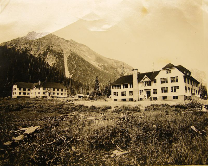 Seward's Trading Post, 1902