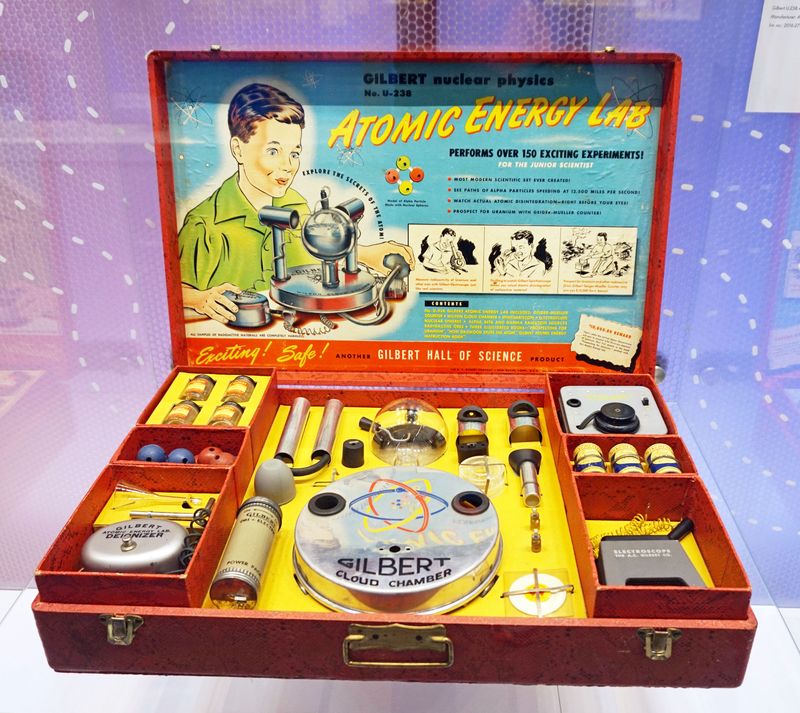 The Gilbert U-238 Atomic Energy Lab