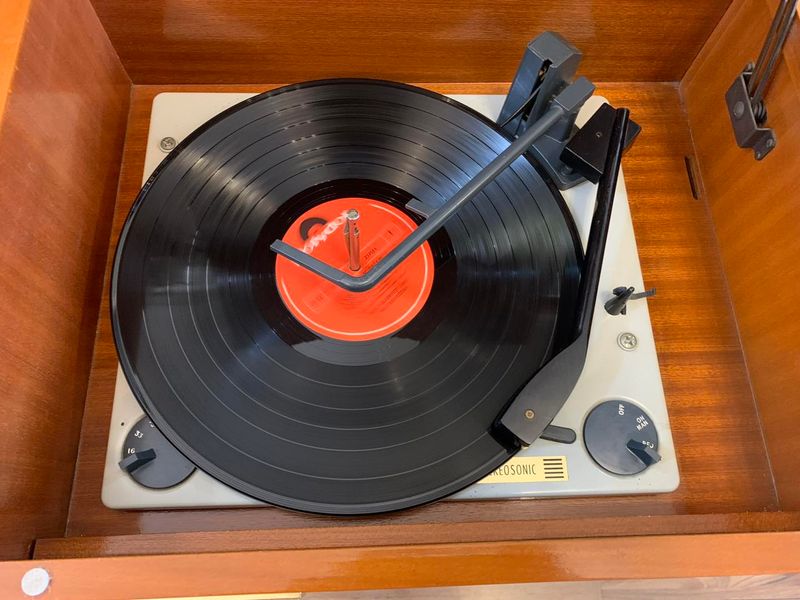 The Record Player (With a Stacker!)