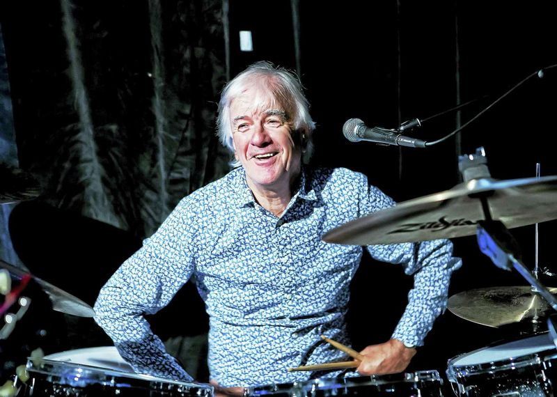 The Yardbirds – Jim McCarty (Drummer)