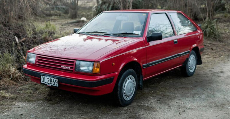 The 11 Ugliest Cars to Come Out Of The 1980s