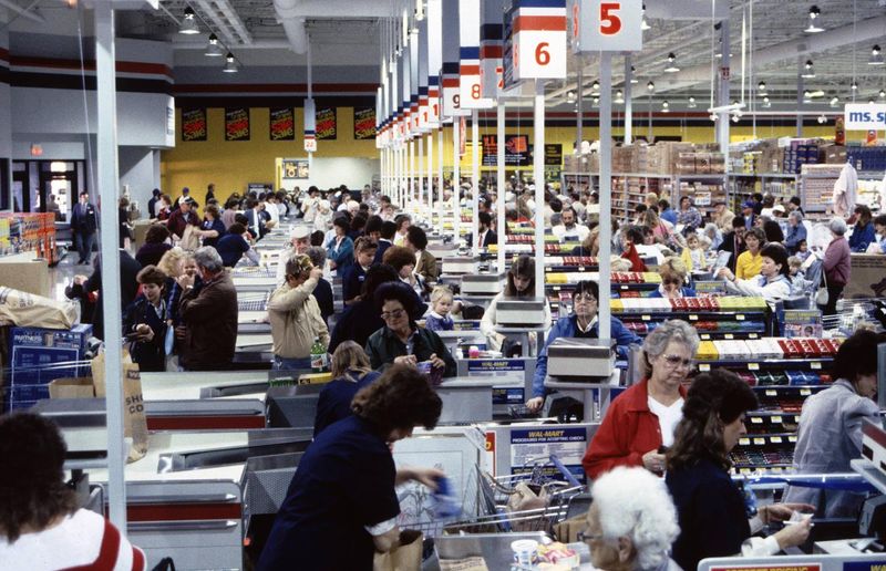 Walmart: Supercenter Checkout Lanes in 1988