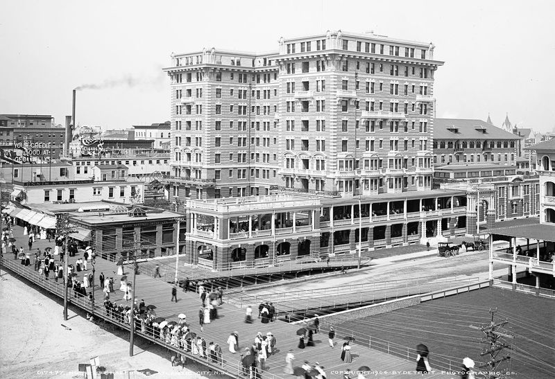 The Grand Chalfonte Hotel