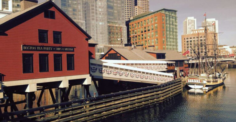 22 Vintage Photos That Absolutely Capture Boston’s Charm And Grit Over The Years