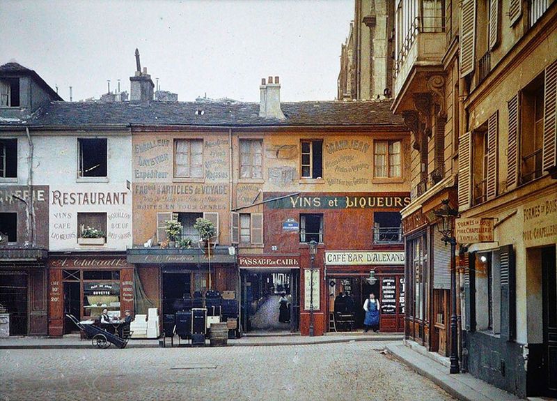 Parisian Street Scene, 1900s