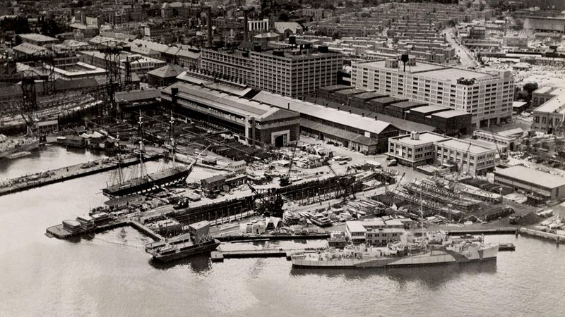 Charlestown Navy Yard, 1943