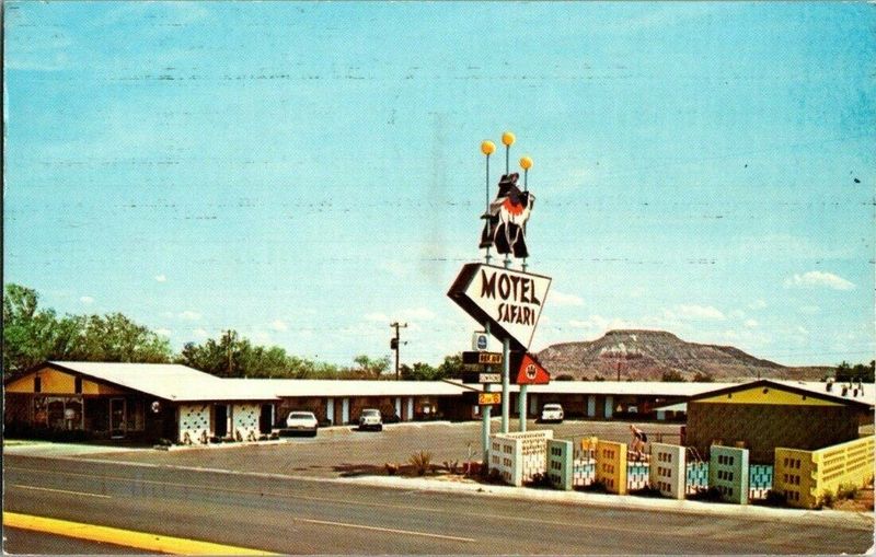 Motel Safari, Tucumcari, New Mexico
