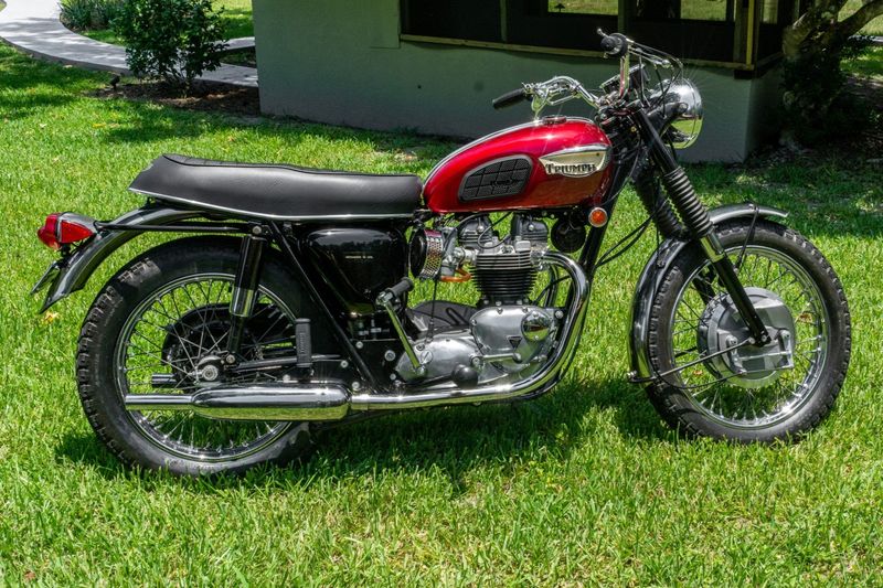 Triumph Bonneville T120 1968