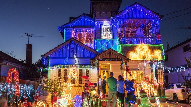 The Holiday Decorator