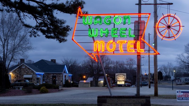 Wagon Wheel Motel