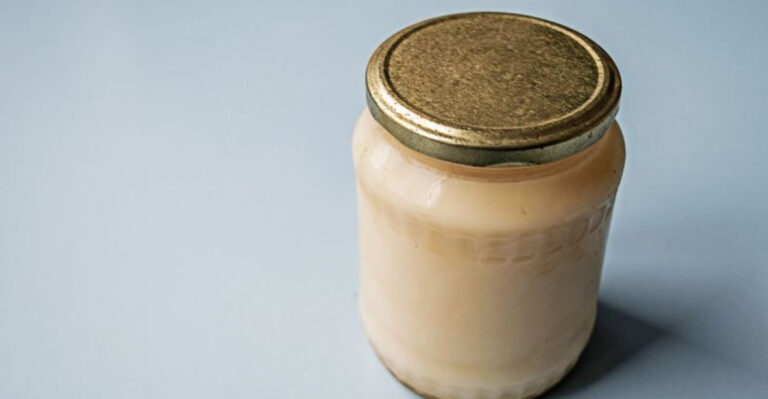 15 Weird Kitchen Smells Every Boomer Remembers (But Can’t Quite Explain)