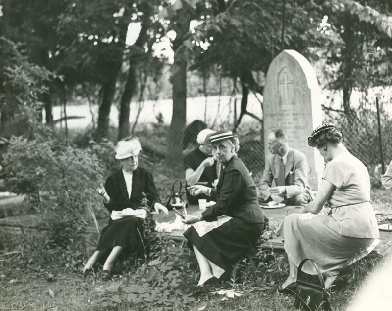 Decoration Day Cemetery Picnics