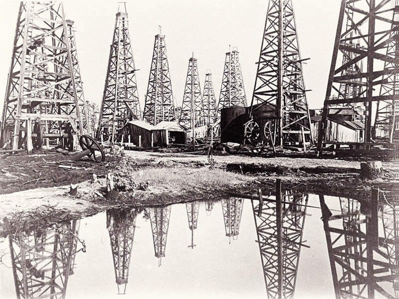 Oil Boomtowns: The Gushers of Glory