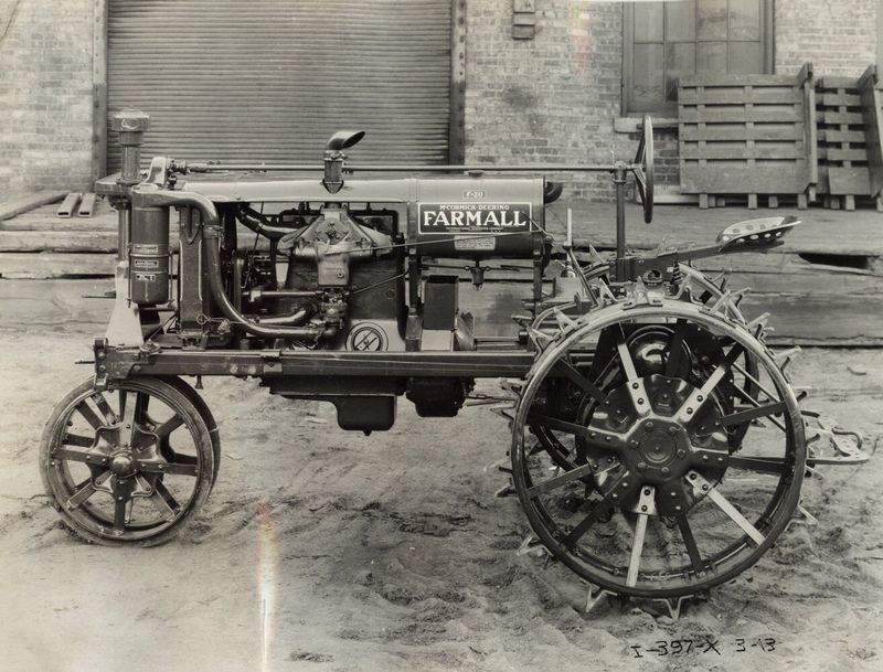 Farmall Regular (1924)