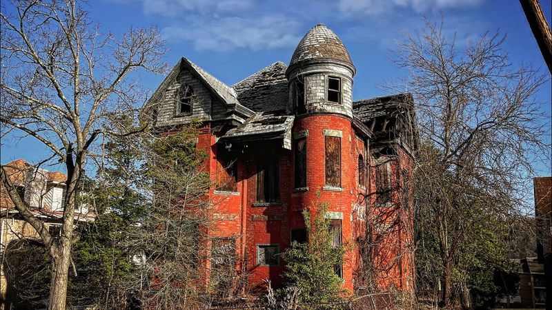 Forgotten Mansion