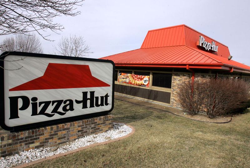 Pizza Hut's Red Roof Personal Pan Pizza Box