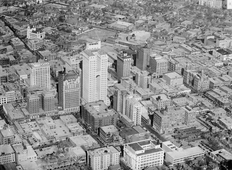 Stereoscopic Cityscapes