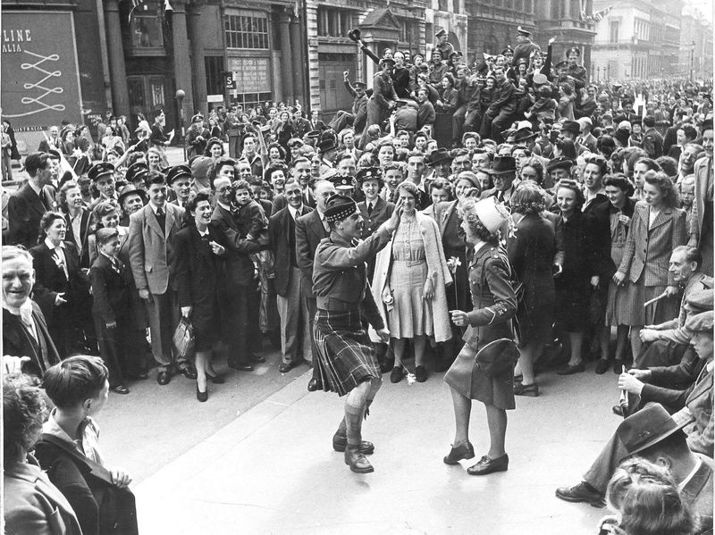 VE Day Celebrations, 1945