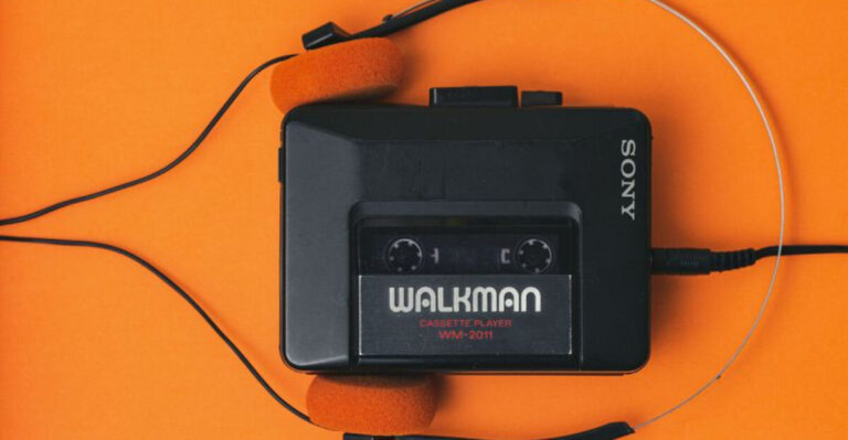 15 Things That Always Got Stuck In Cassette Players (And Ruined Your Favorite Album)