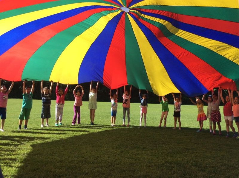 Parachute Games