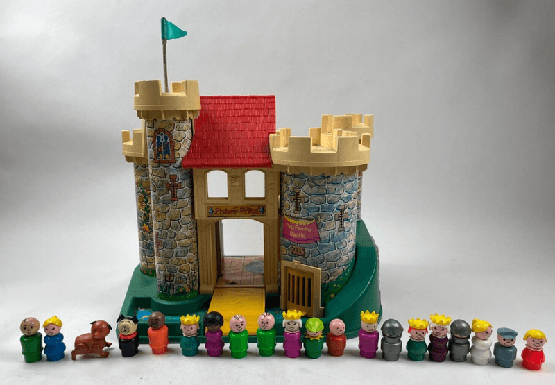 Play Family Castle